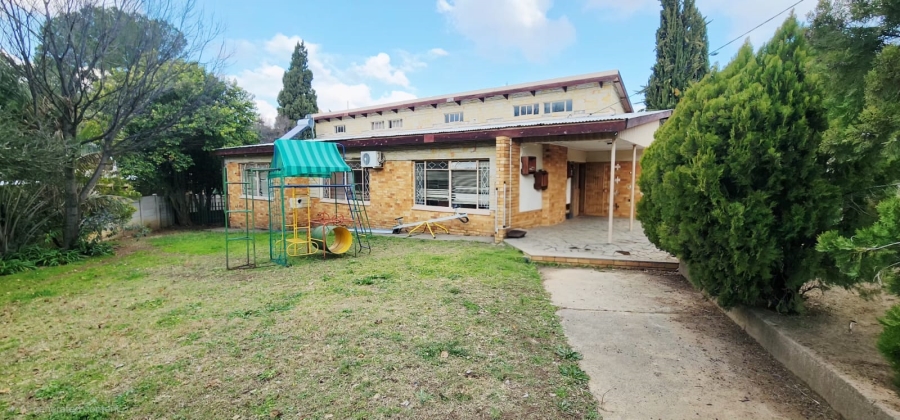 3 Bedroom Property for Sale in Kroonheuwel Free State